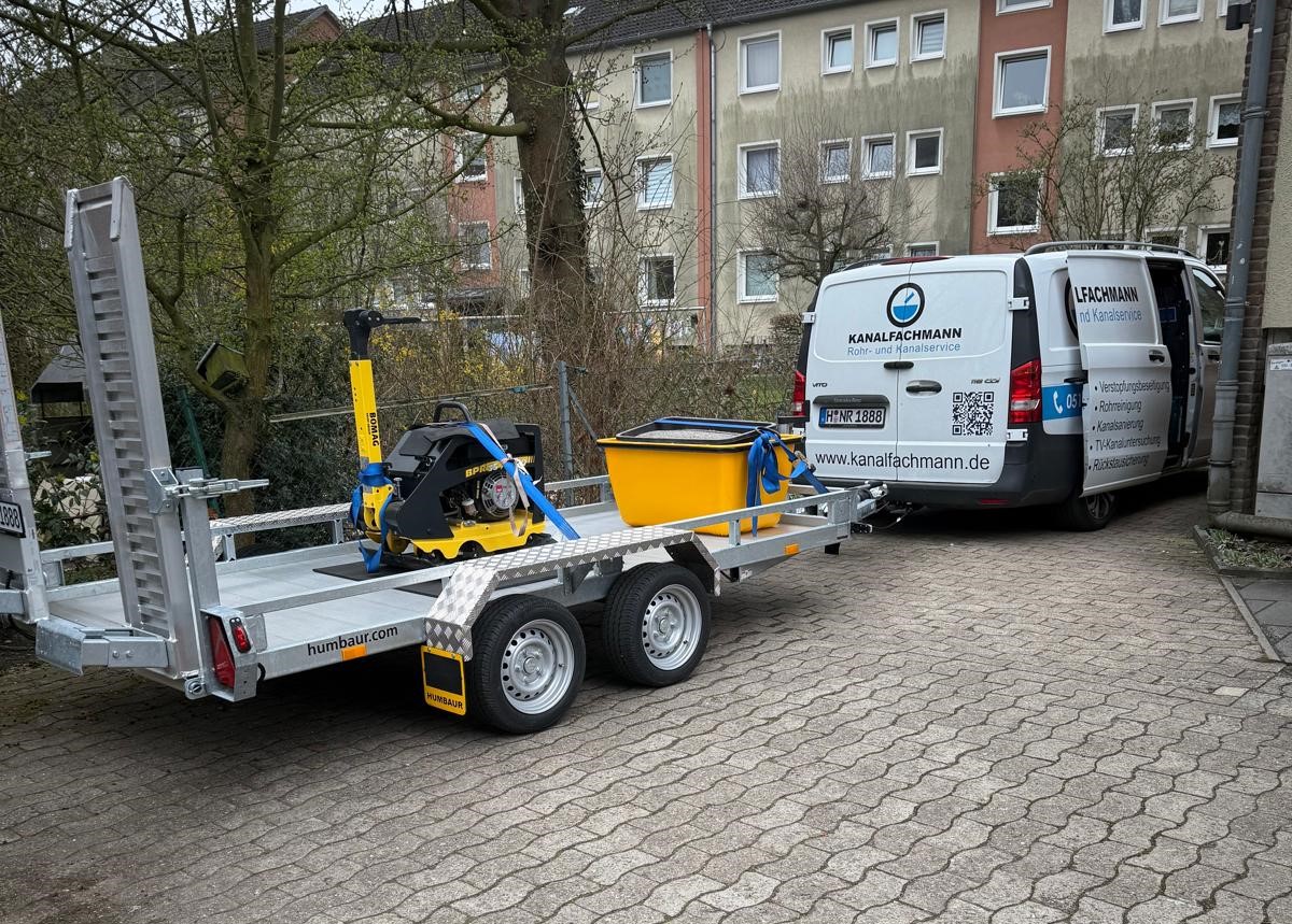 Rohrverstopfung Barsinghausen - Kanalfachmann im Einsatz
